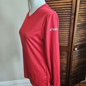 ASICS Women's Red Long Sleeve Active Tee